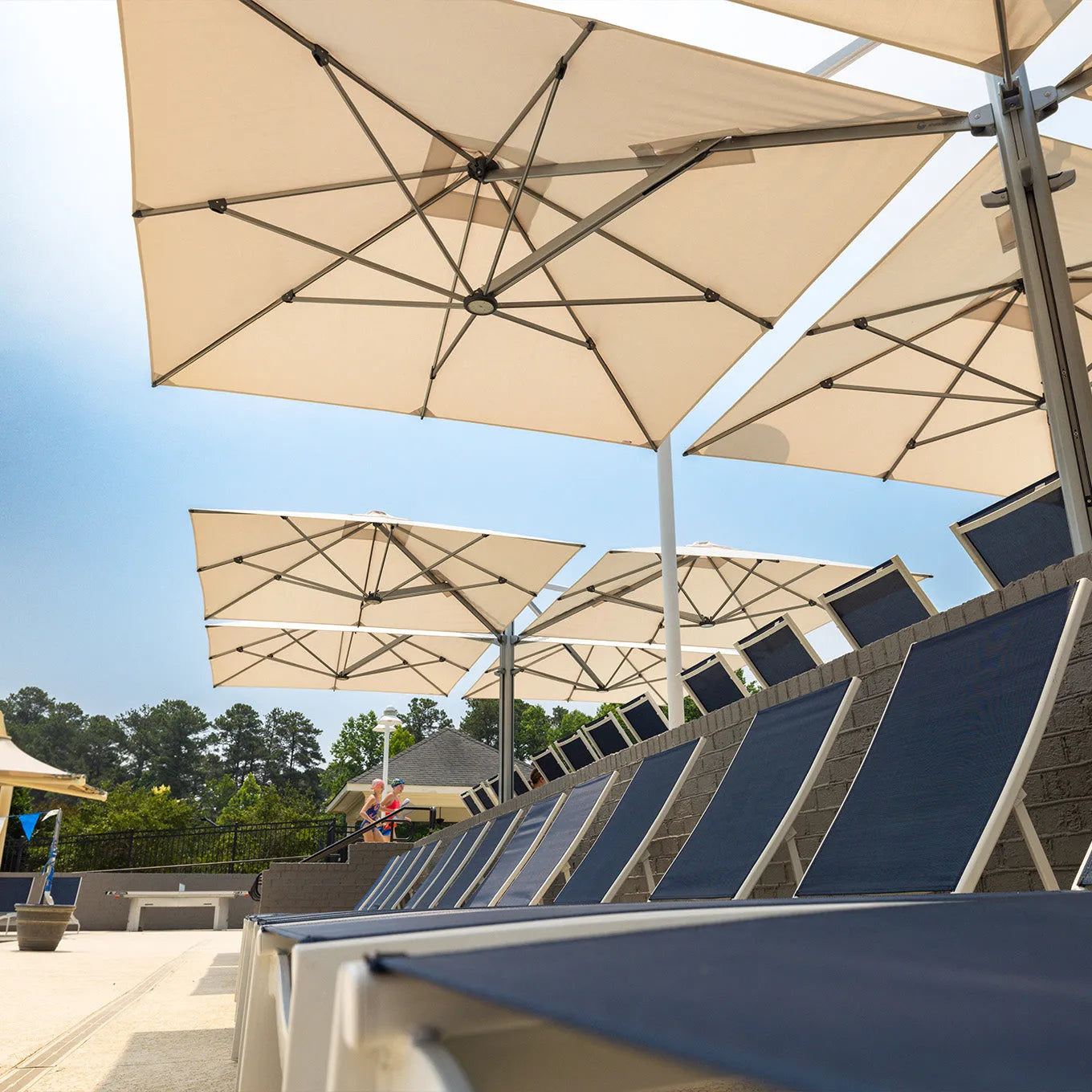 Country Club Shade Design Boosts Member Satisfaction