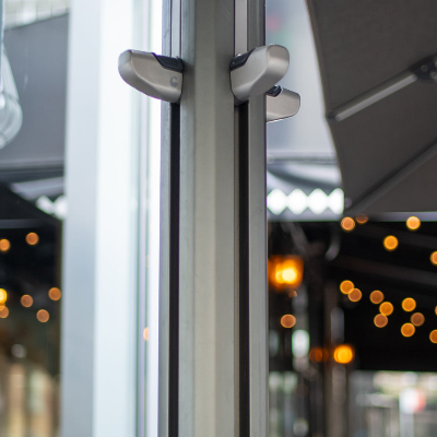 Case Study: Increase restaurant profits with high end patio umbrellas