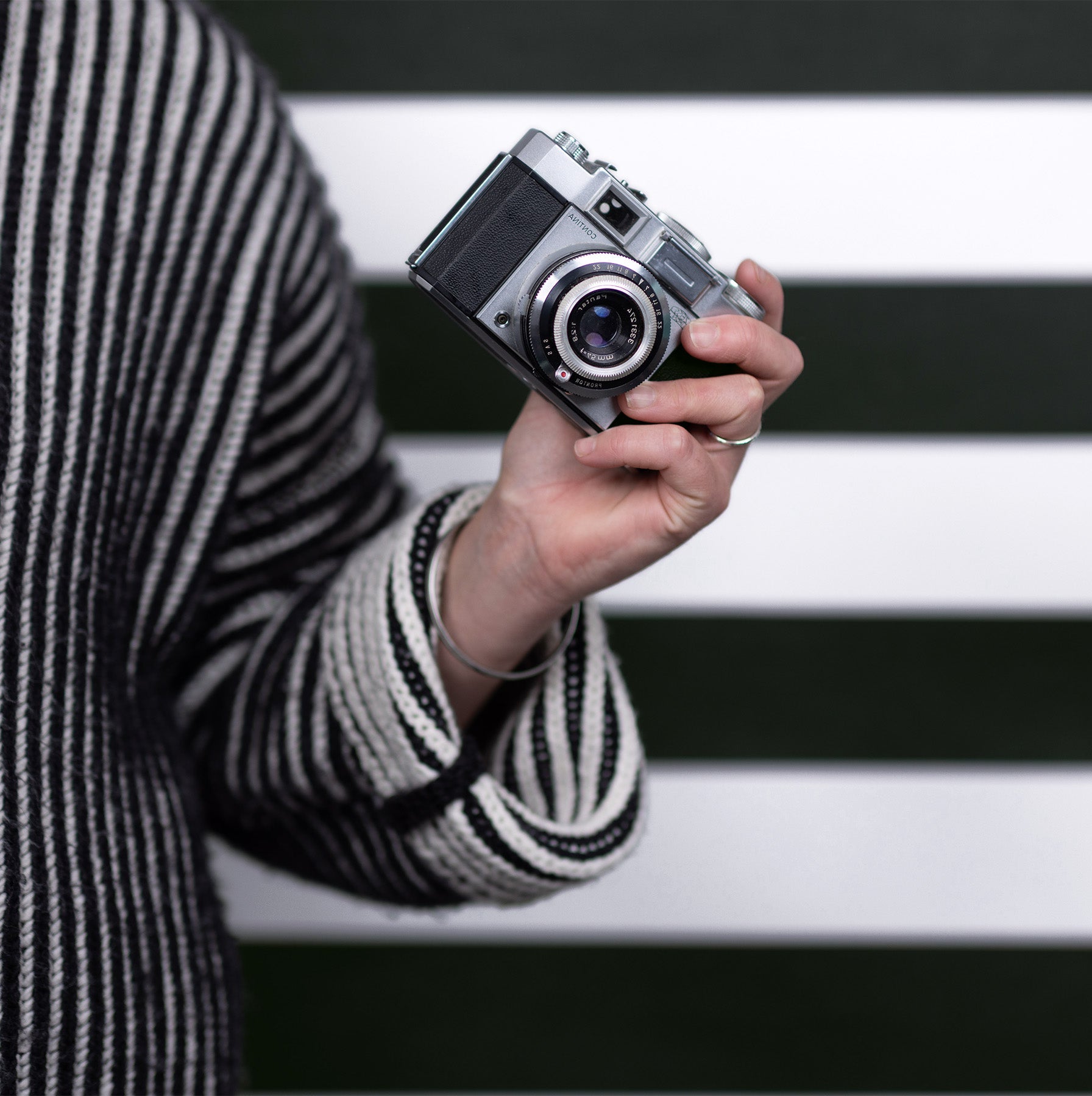 Black & White Stripe