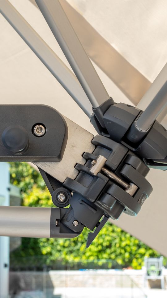 wall mounted umbrella