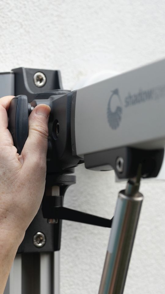 wall mounted umbrella