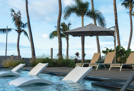 poolside cantilever umbrella